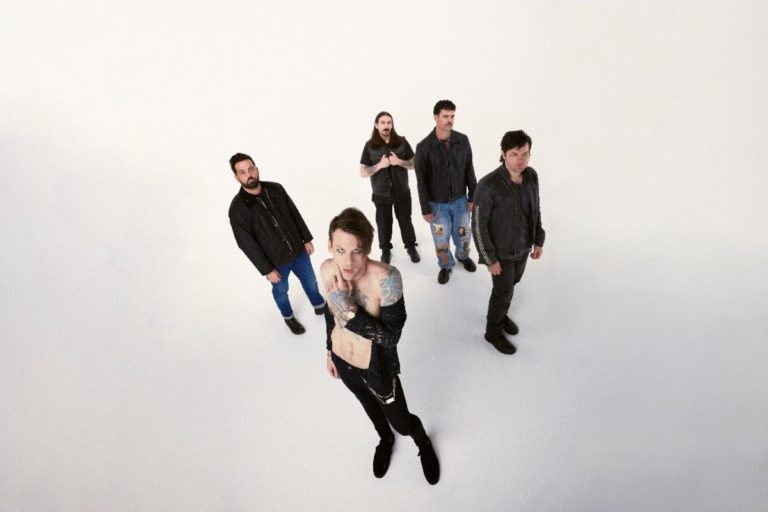 Beartooth Sign to Fearless Records and Launch a Bold New Era With Crushing New Single “Free”