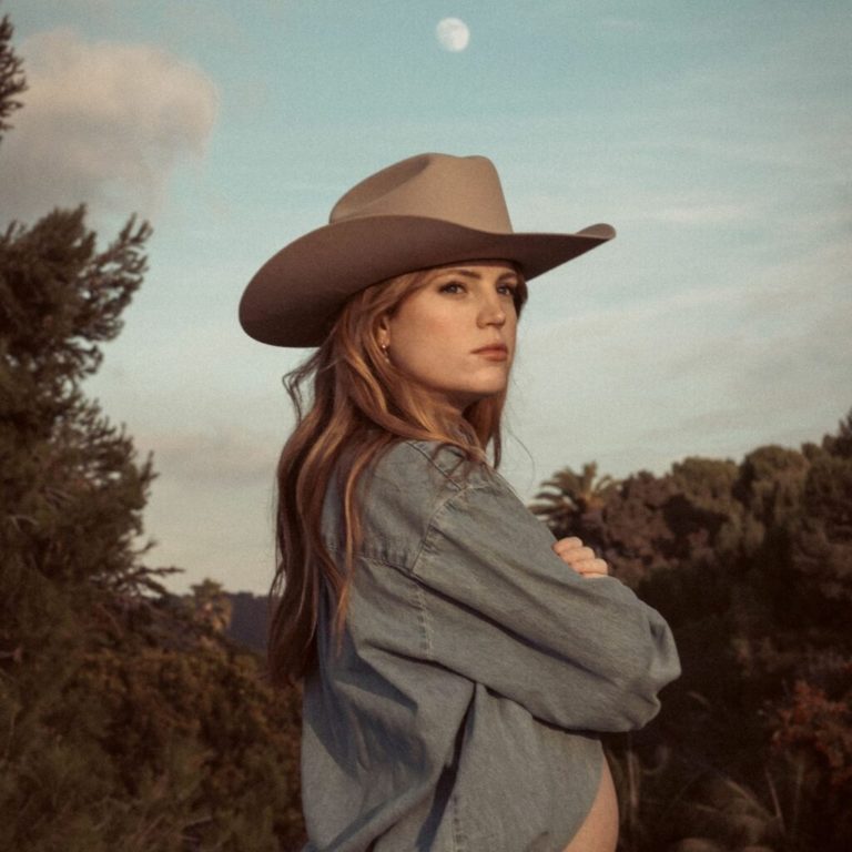 Echosmith’s Sydney Quiseng Steps Into Her Own Era With the Deeply Personal ‘That’s My Baby!’ EP