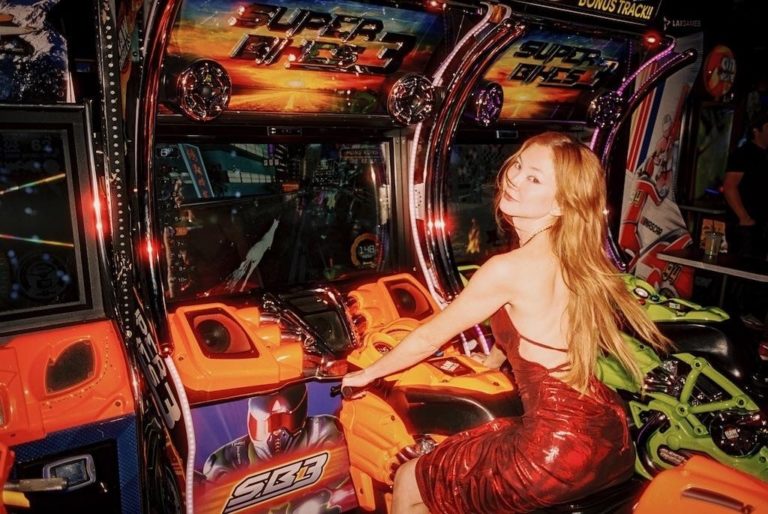 Kimiko Glenn’s New Single “Just Like That!” Turns Dating Spiral Into Sharp Pop Gold