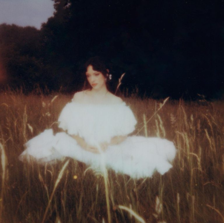 Holly Humberstone Reimagines Four Favorites On New EP ‘it’s a real Cruel World’