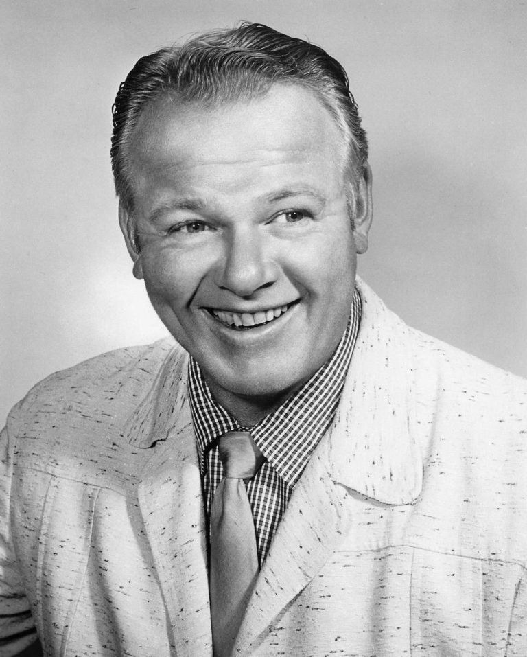 Alan Hale, Astronomer Who Co-Discovered Comet Hale-Bopp, Dies at 67