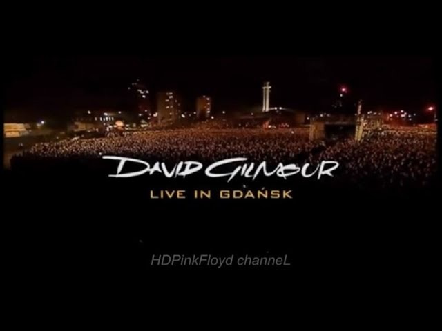 Video: Pink Floyd Icon David Gilmour Plays To 50,000 At The Historic Gdańsk Shipyard