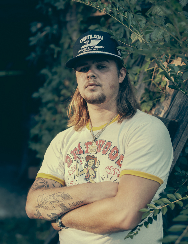 Southern Rock Hitmaker Colin Stough Turns Up The Heat On Raw New Single “Trippin'”